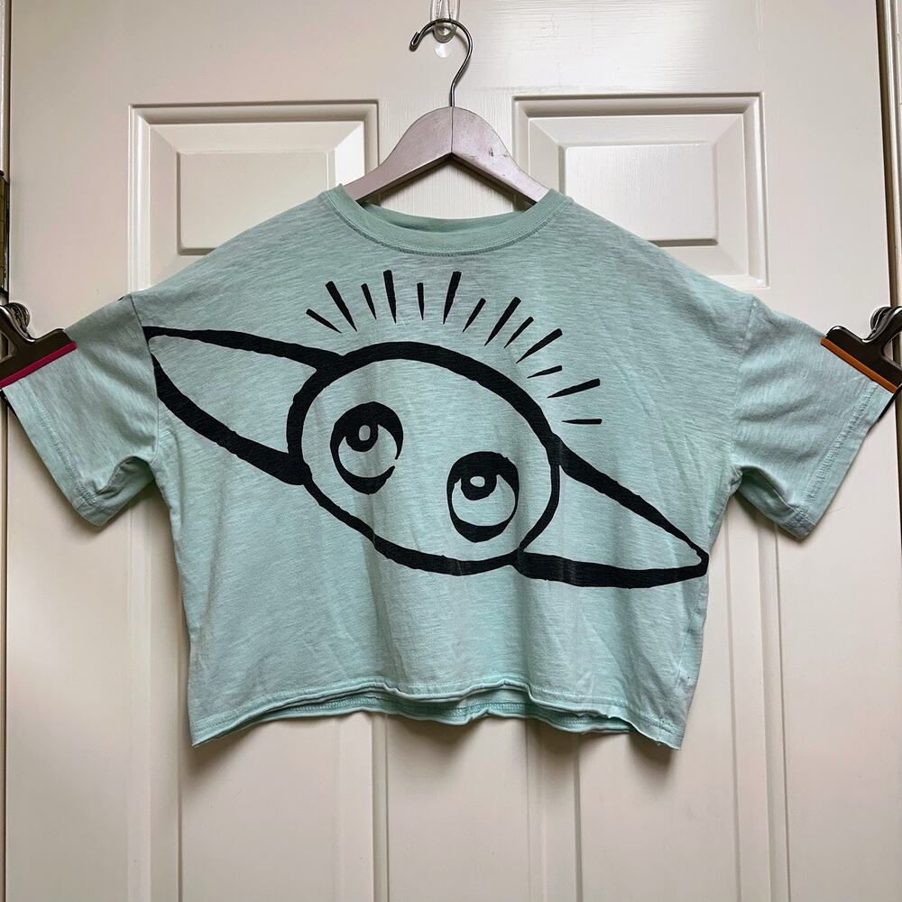 Disney Parks STAR WARS Grogu Yoda The Child Official Tshirt Crop Tee Yoda Blue S